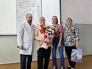 Она знает рецепт не только диет, но и хорошего настроения»: В.Н. Чурилову, медицинскую сестру диетическую, проводили на заслуженный отдых